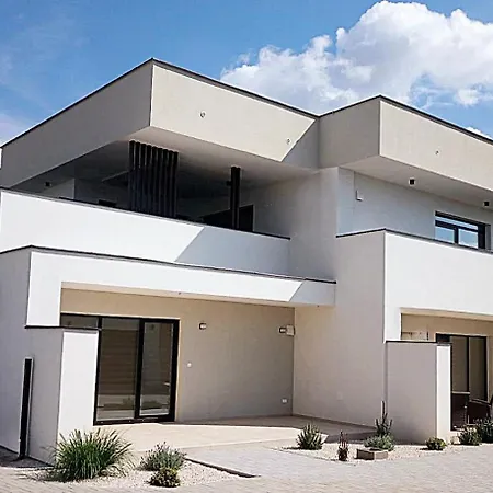 Three Diamonds Dunajská Streda