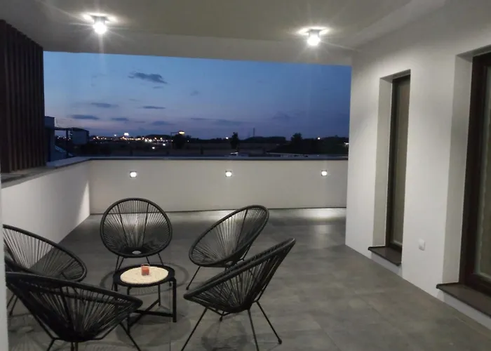 Three Diamonds アパート Dunajská Streda