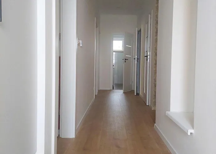 Three Diamonds アパート