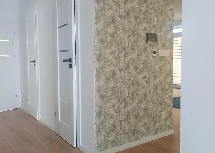 Three Diamonds アパート