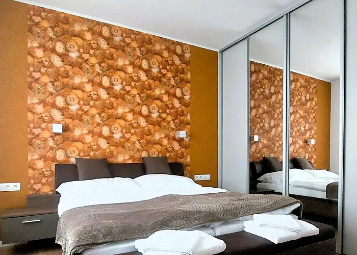 アパート Three Diamonds